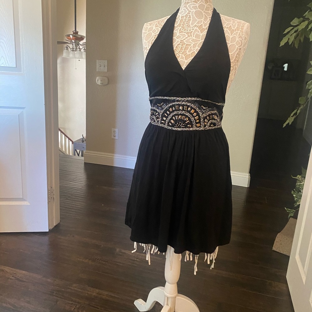 2b bebe dress